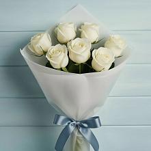 Букет 7 Белых роз Эдлесс Лав в Чекмагуше