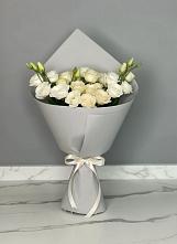 Букет цветов из:  Розы и Лизиантусы #REPLACE_PRED# Чекмагуше